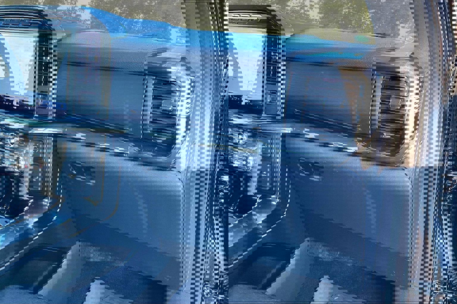 Used 2021 Ford F150 XLT w/ Equipment Group 302A High image 28