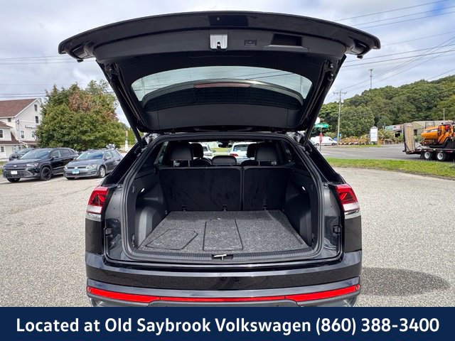 Certified 2024 Volkswagen Atlas Cross Sport SE AWD/4WD image 20