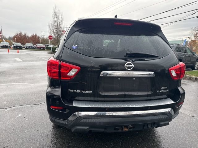 Used 2019 Nissan Pathfinder Platinum image 11