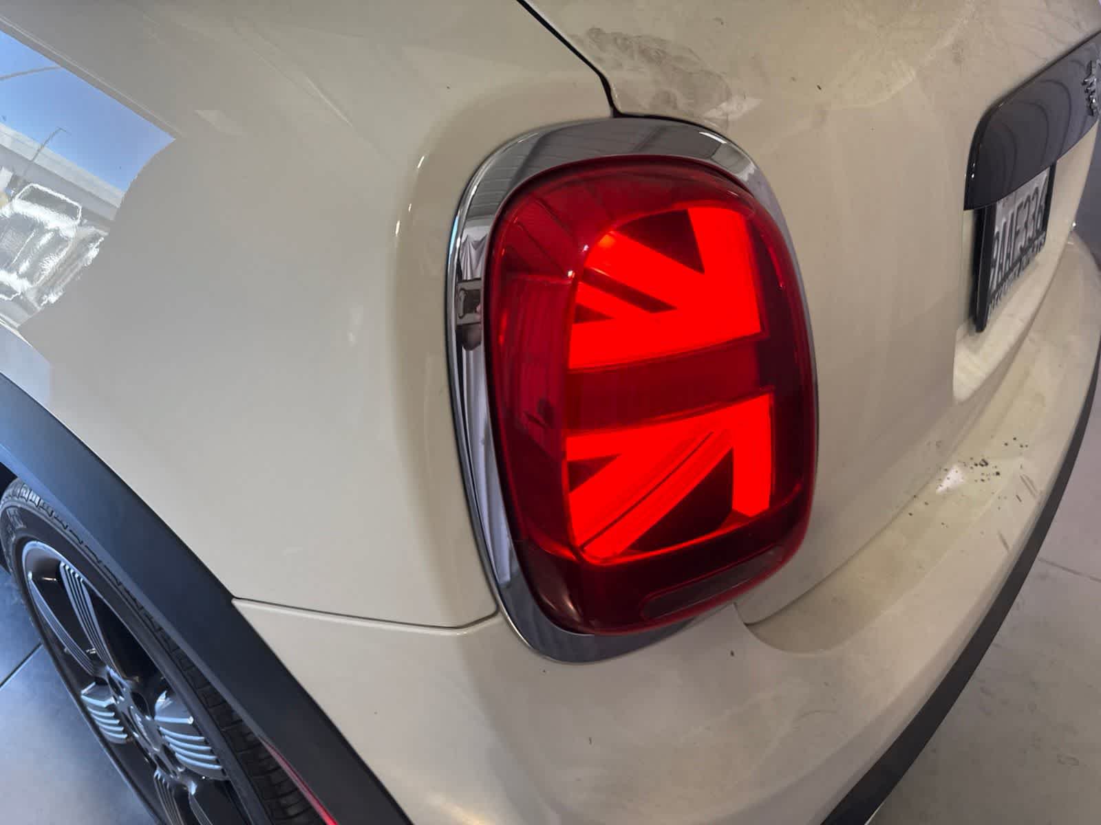Used 2022 MINI Cooper S FWD image 9