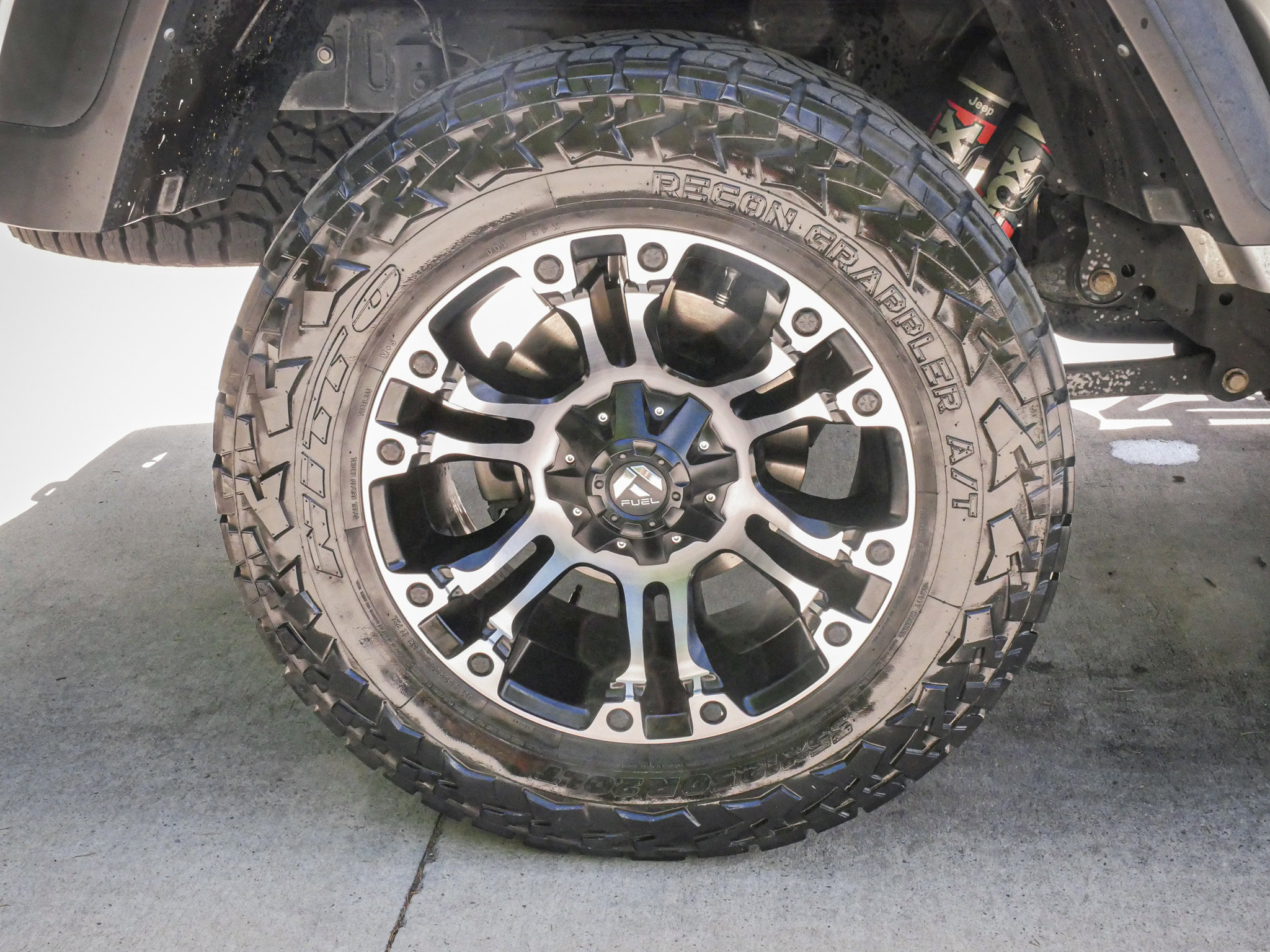 Used 2023 Jeep Gladiator Mojave w/ Trailer Tow Package image 13