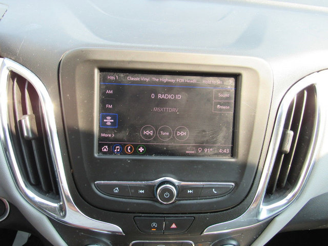 Used 2022 Chevrolet Equinox LS w/ LS Convenience Package FWD image 30