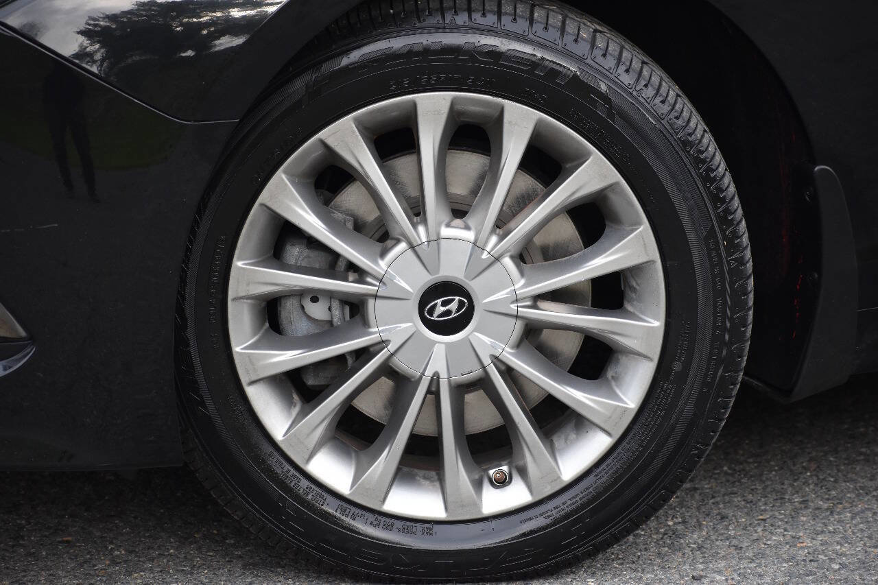 Used 2015 Hyundai Sonata Limited w/ Option Group 06 image 36