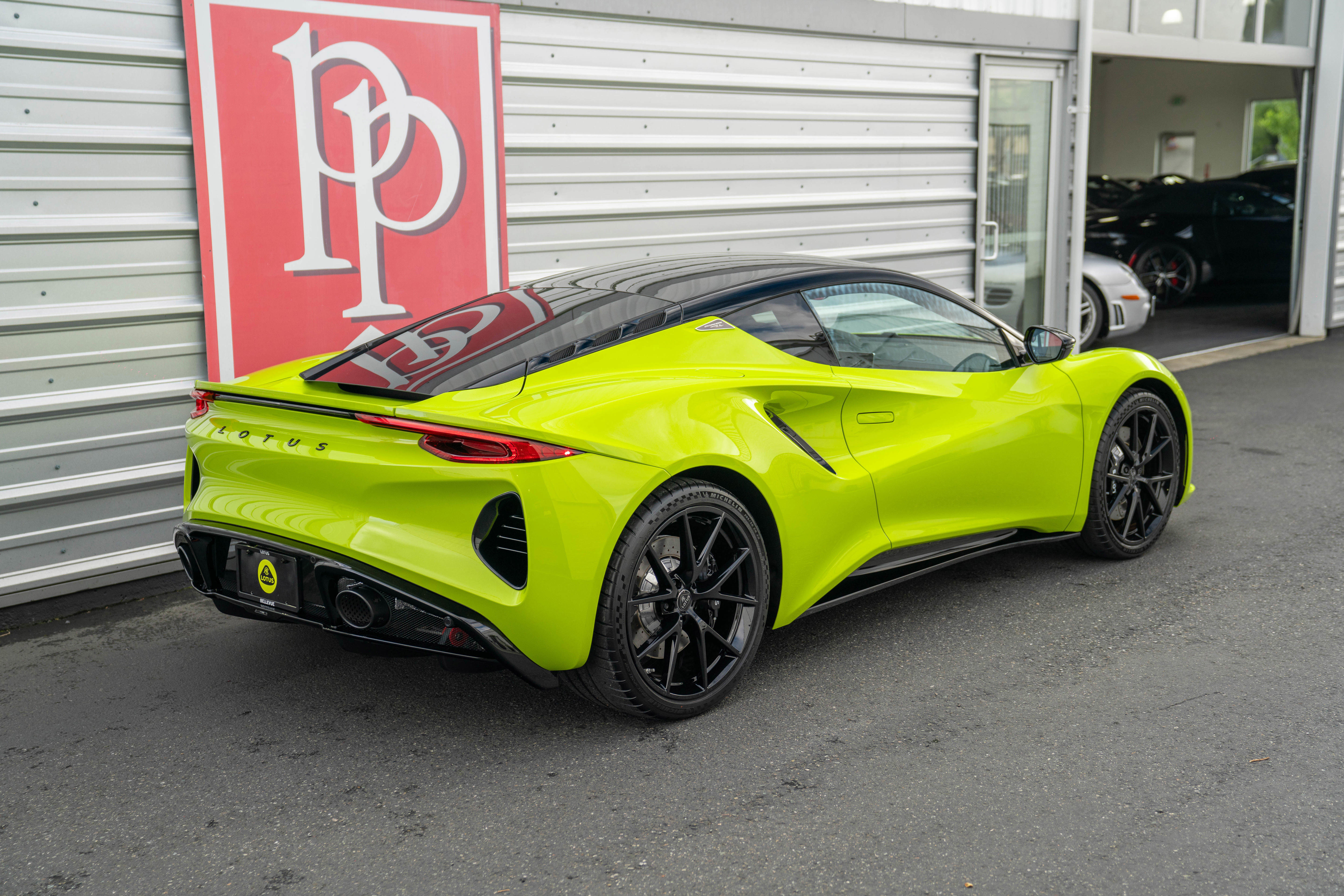 Used 2025 Lotus Emira RWD image 42