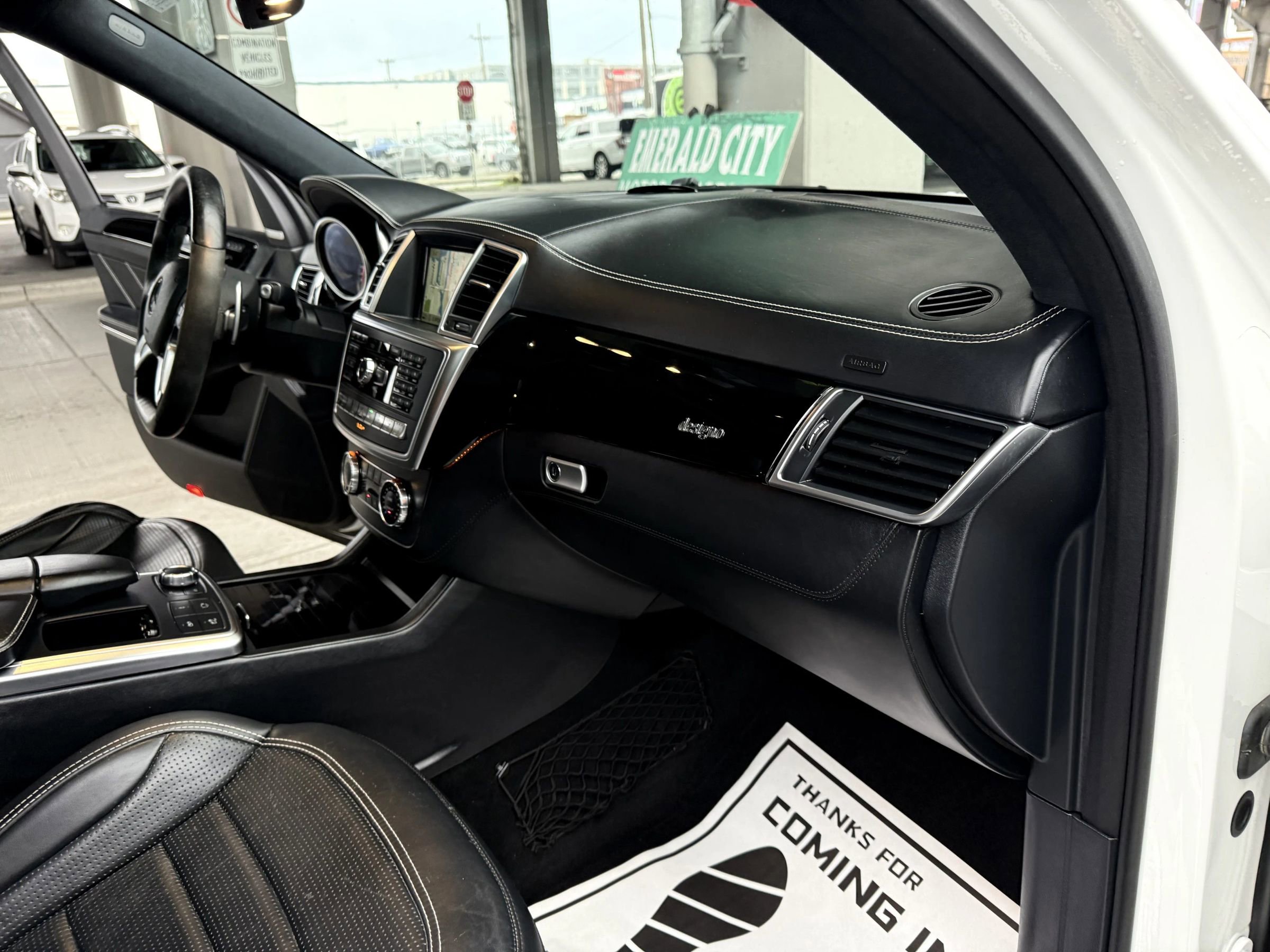 Used 2016 Mercedes-Benz GL 63 AMG 4MATIC image 28