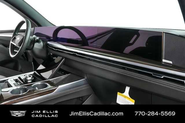 Certified 2026 Cadillac Escalade Luxury AWD/4WD image 23