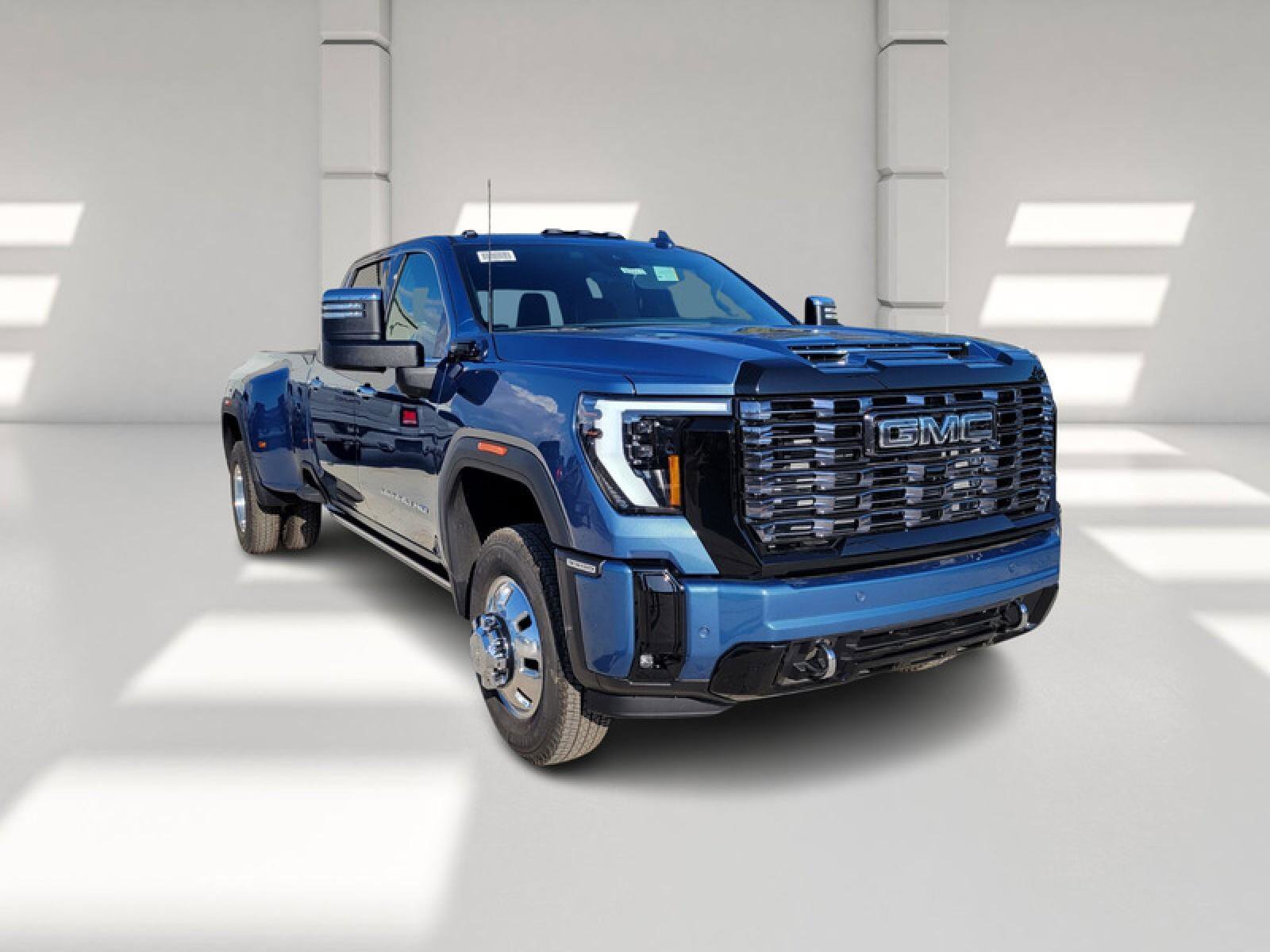 New 2026 GMC Sierra 3500 Denali Ultimate image 3