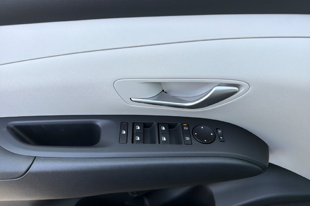 New 2026 Hyundai Tucson SEL AWD/4WD image 8