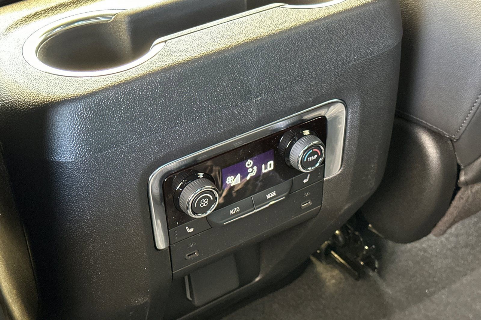 New 2026 Chevrolet Tahoe Z71 w/ Comfort Package image 14