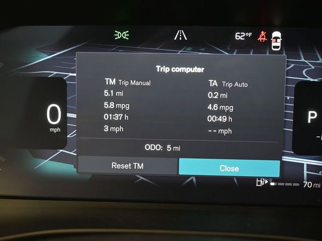 New 2026 Volvo XC40 B5 Plus w/ Protection Package Premier image 27