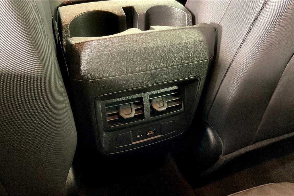 Used 2025 Chevrolet Colorado Z71 image 33