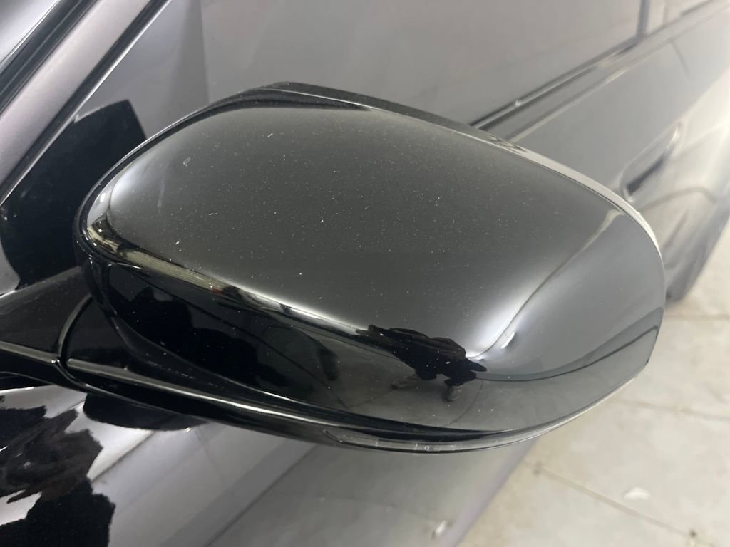 Used 2025 Jeep Wagoneer S Launch Edition image 14