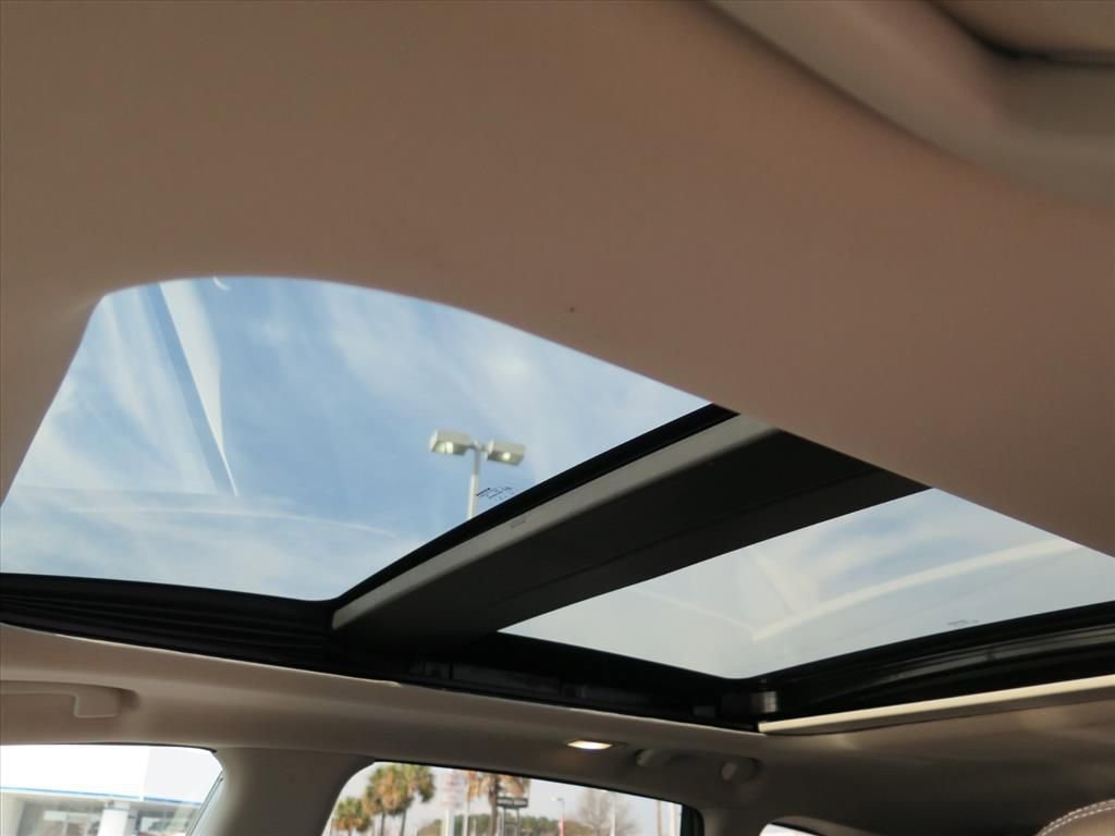 Used 2016 Nissan Murano Platinum w/ Platinum Technology Package image 11