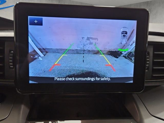 Used 2024 Ford Explorer XLT image 19