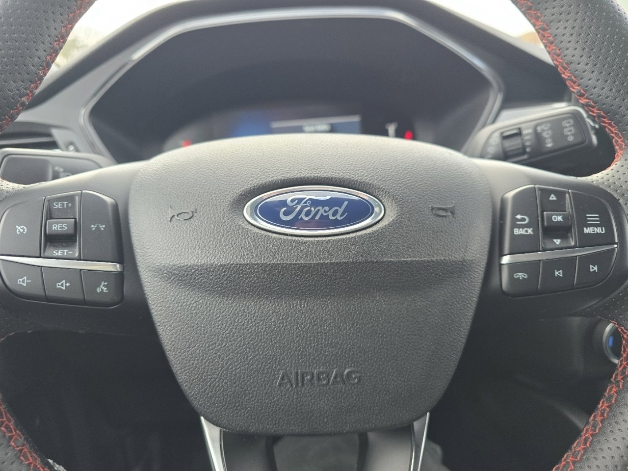 Used 2023 Ford Escape ST-Line image 27
