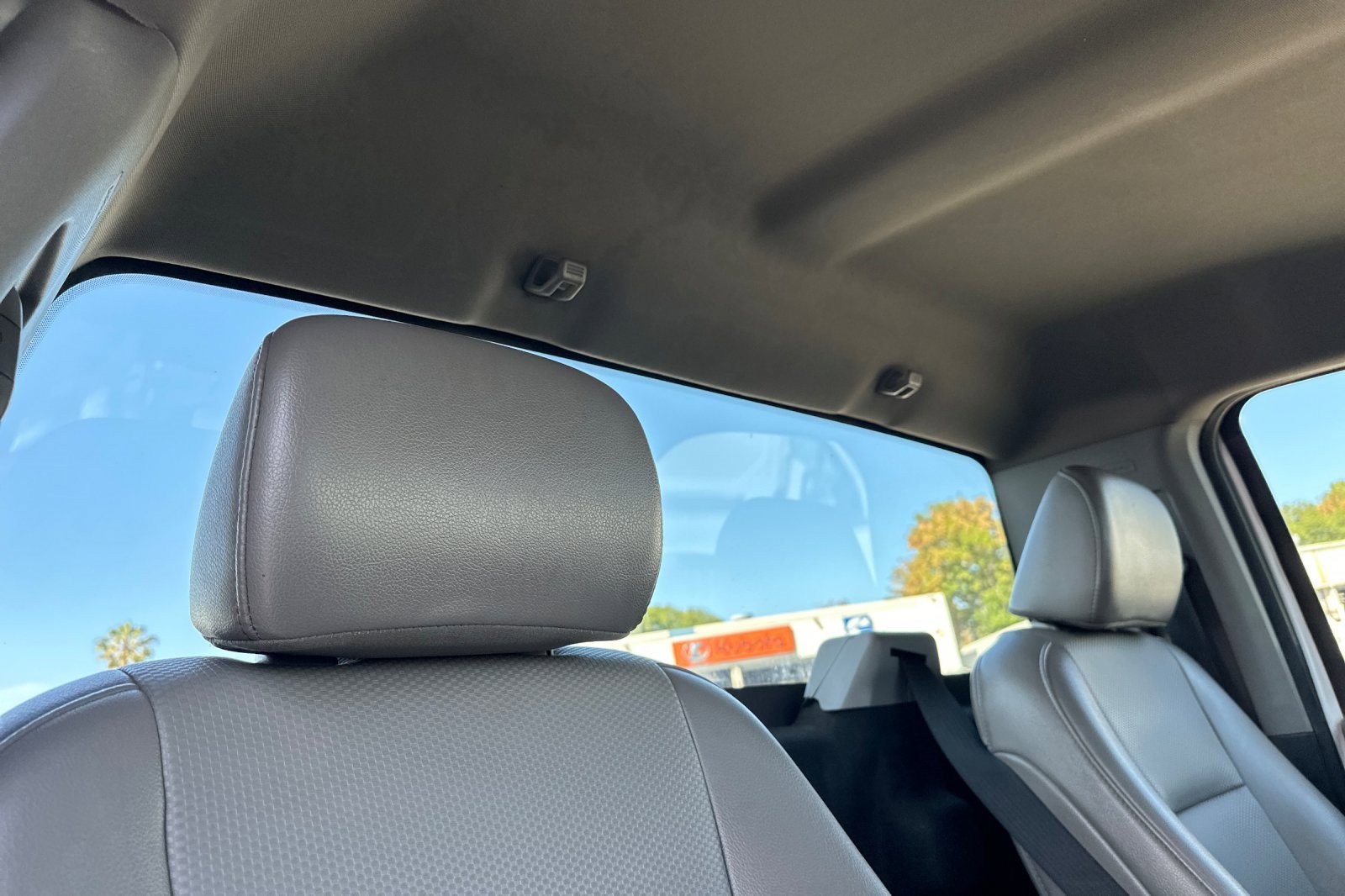 Used 2022 Ford F250 XL w/ Power Equipment Group image 16