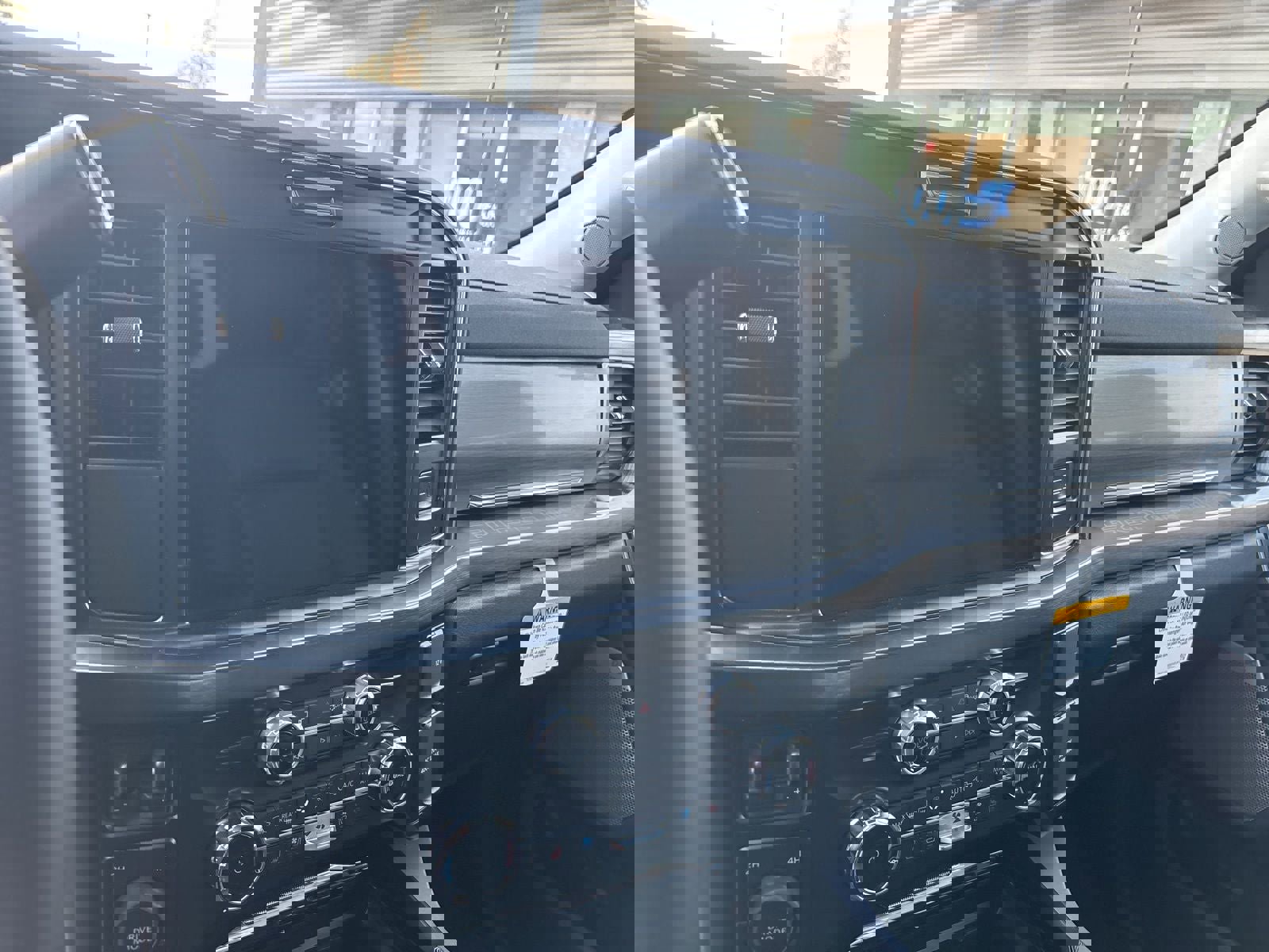 New 2026 Ford F350 Lariat w/ Chrome Package image 18