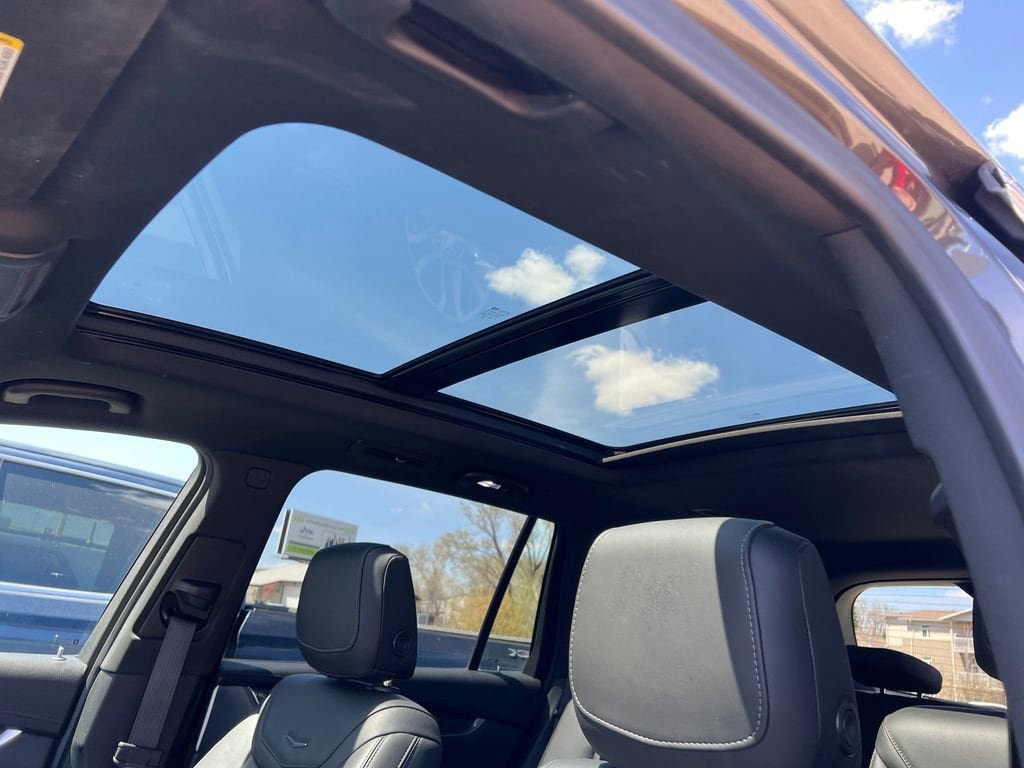 Certified 2020 Cadillac XT6 Sport AWD/4WD image 3