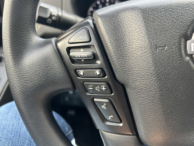 Used 2023 Nissan Frontier SV w/ Midnight Edition Package AWD/4WD image 18