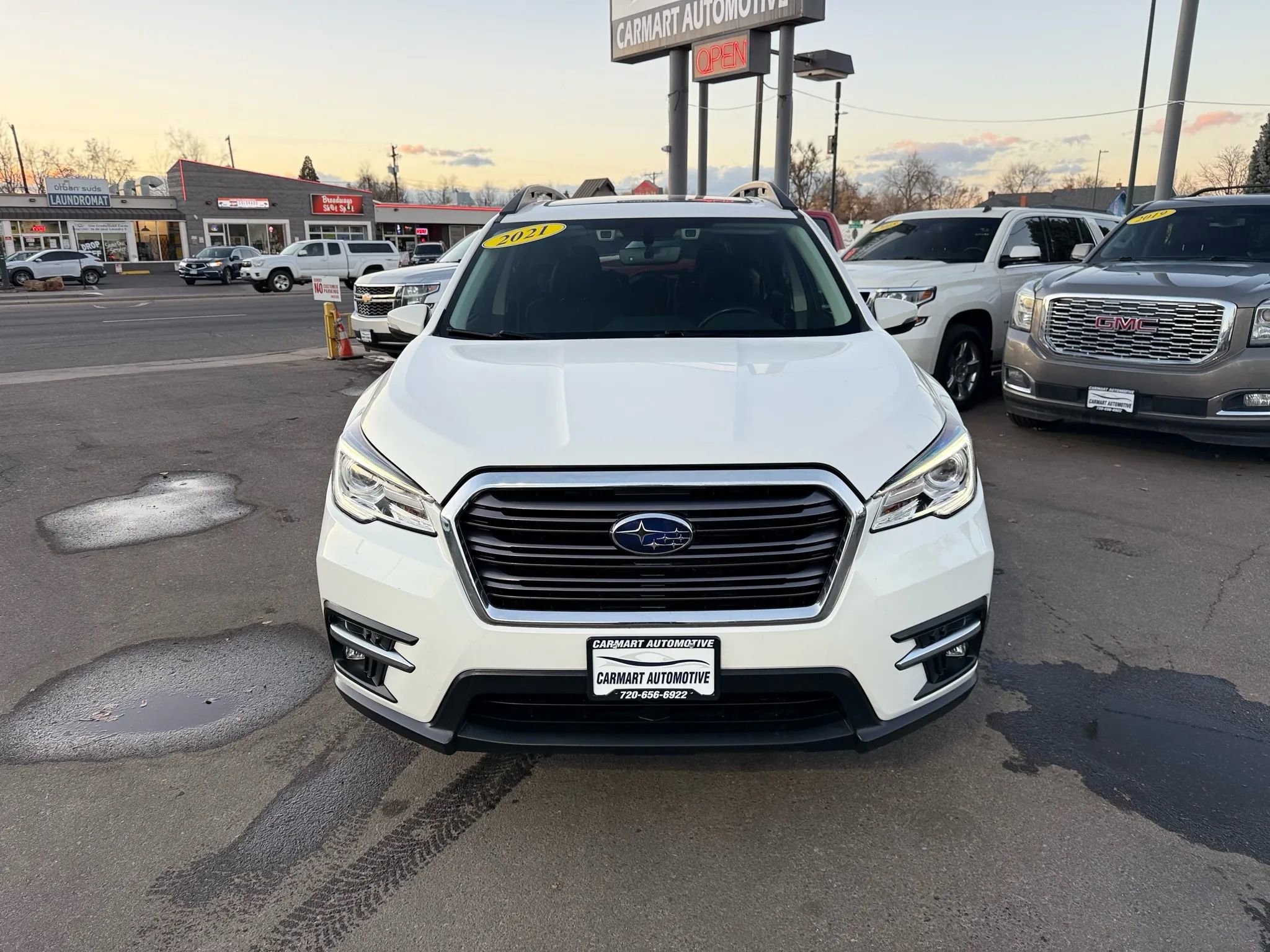 Used 2021 Subaru Ascent Limited w/ Technology Package image 4