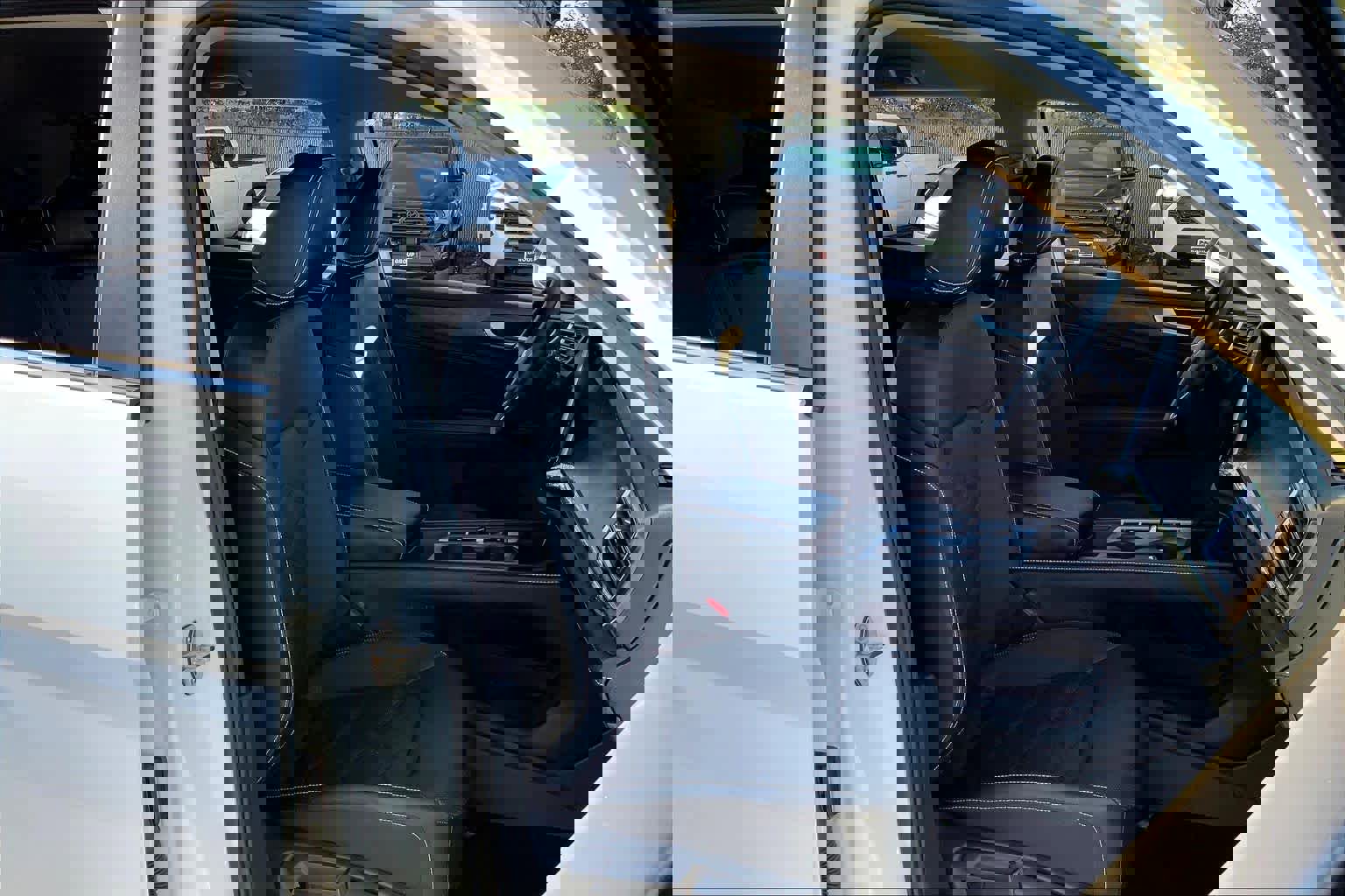 Certified 2024 Volkswagen Atlas SE image 15