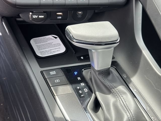 New 2026 Hyundai Elantra SEL Sport Premium FWD image 18
