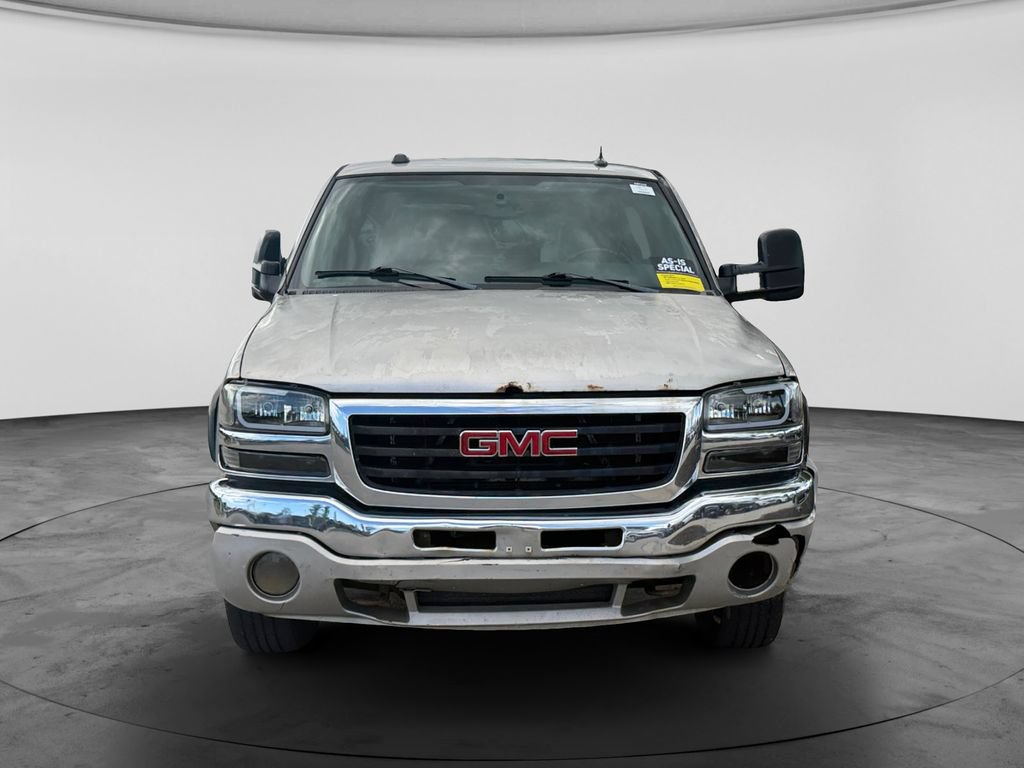 Used 2004 GMC Sierra 1500 SLT w/ Light Duty Power Package AWD/4WD image 3