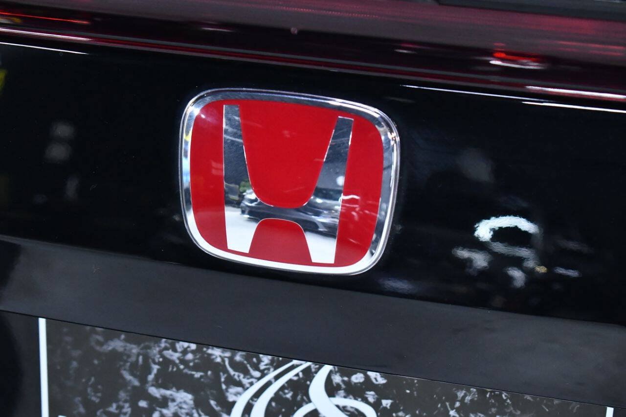 Used 2025 Honda Civic Type R image 10