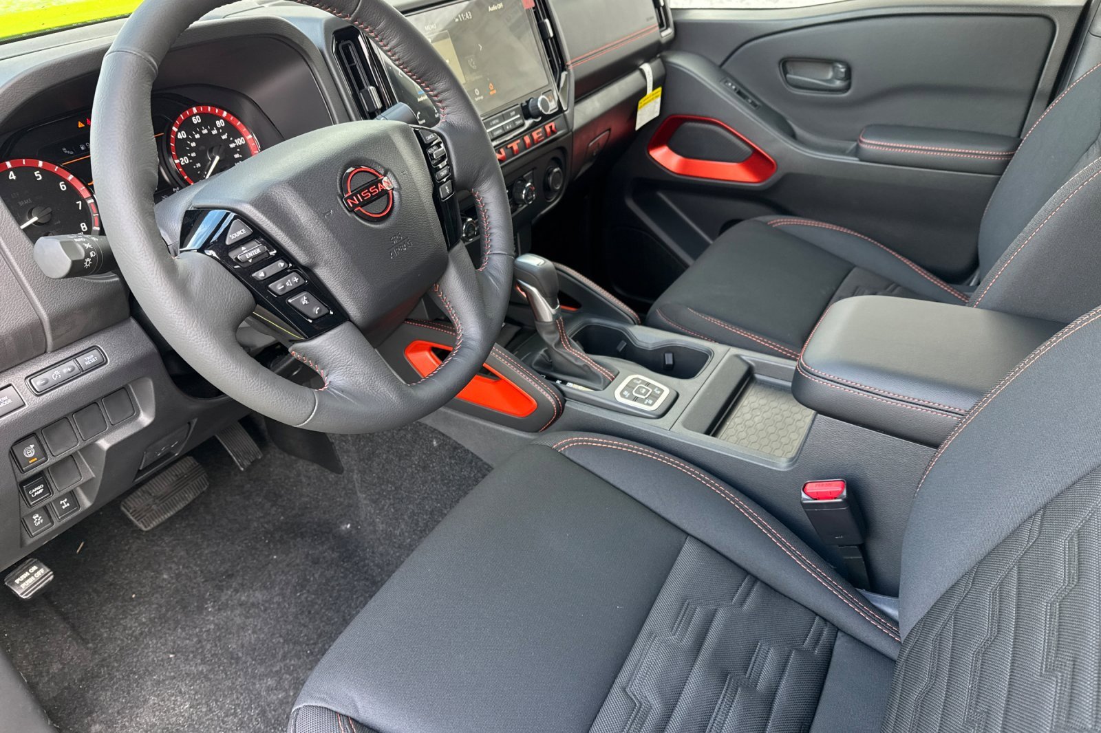 New 2026 Nissan Frontier PRO-4X image 7