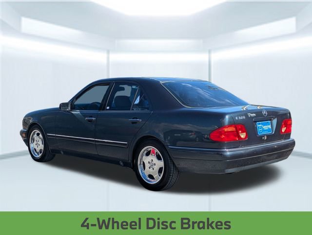 Used 1997 Mercedes-Benz E 320 Sedan image 4