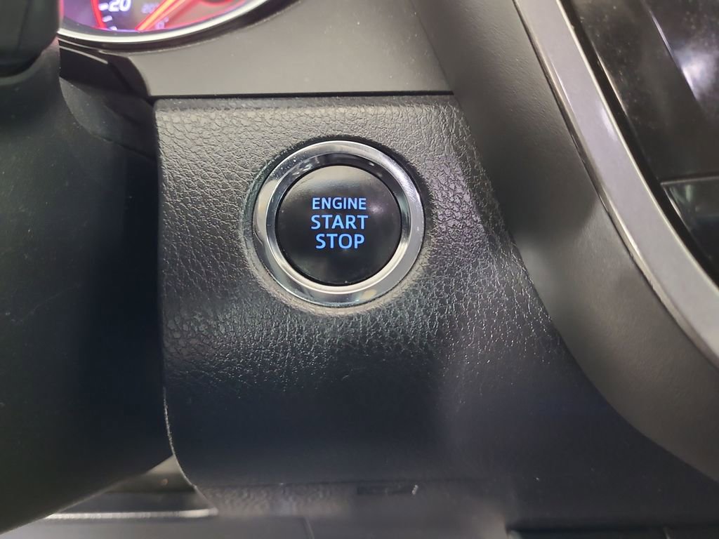 Used 2018 Toyota Camry XSE w/ Protection Package (Q2) image 14