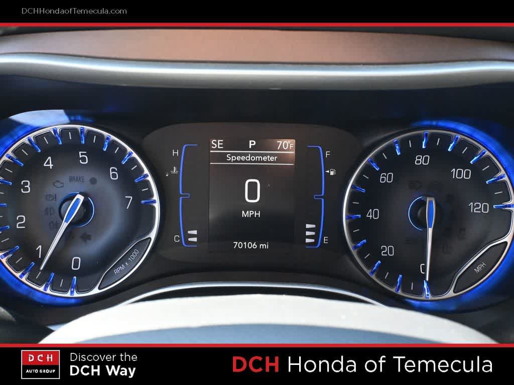 Used 2023 Chrysler Voyager LX FWD image 10