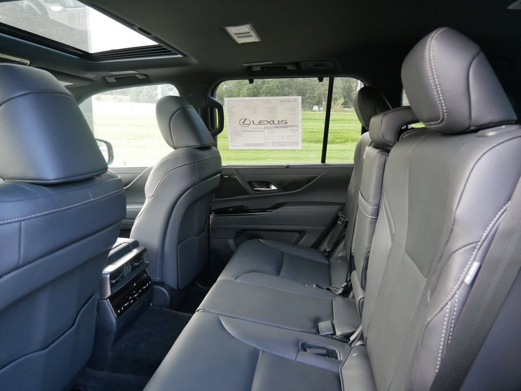 New 2026 Lexus LX 700h Luxury w/ Appearance Package AWD/4WD image 11