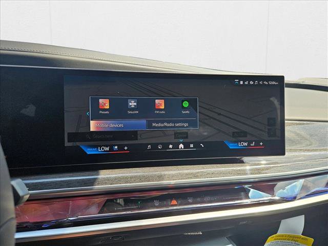 New 2026 BMW i7 M70 RWD image 16