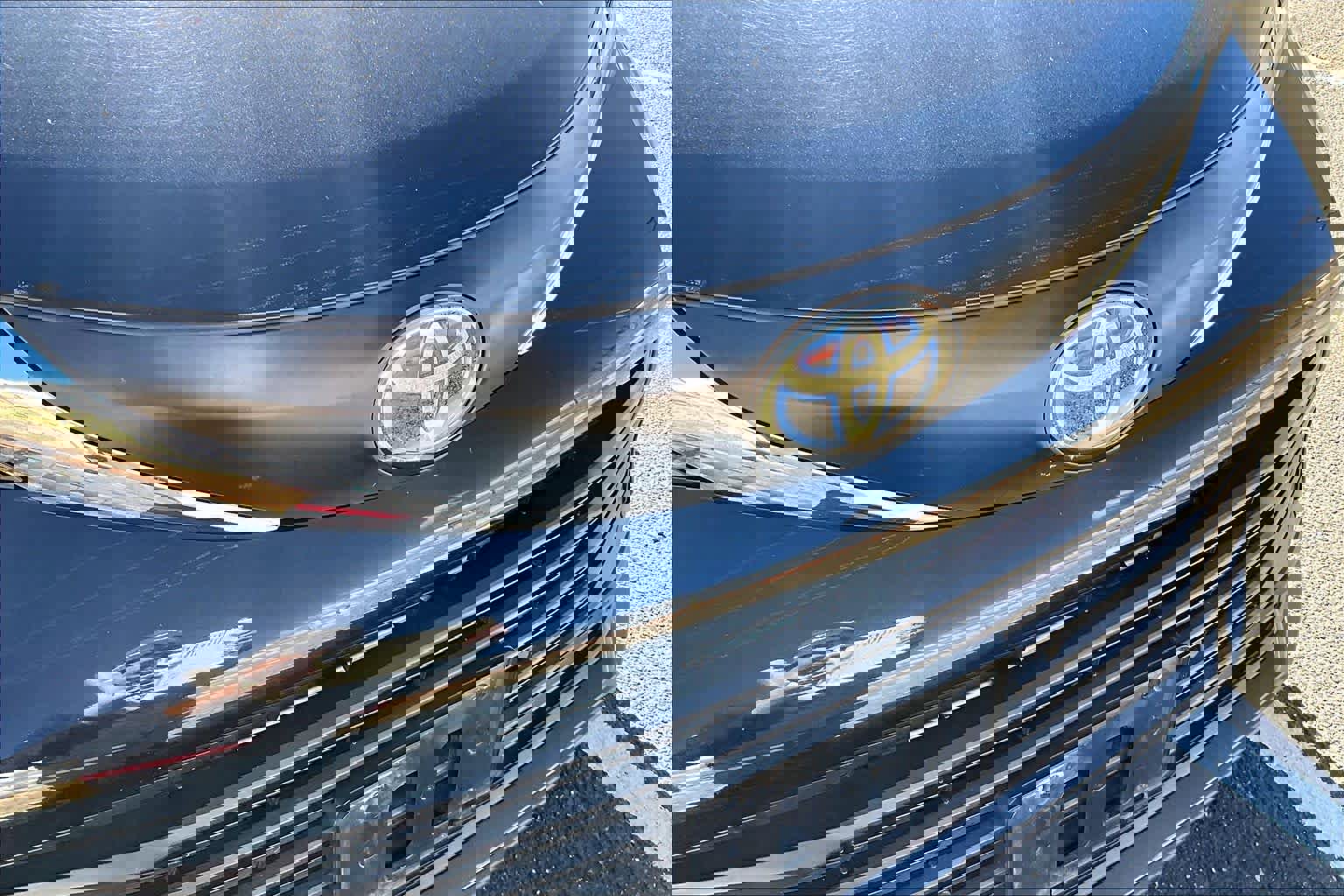 Certified 2025 Toyota Sienna XLE image 27