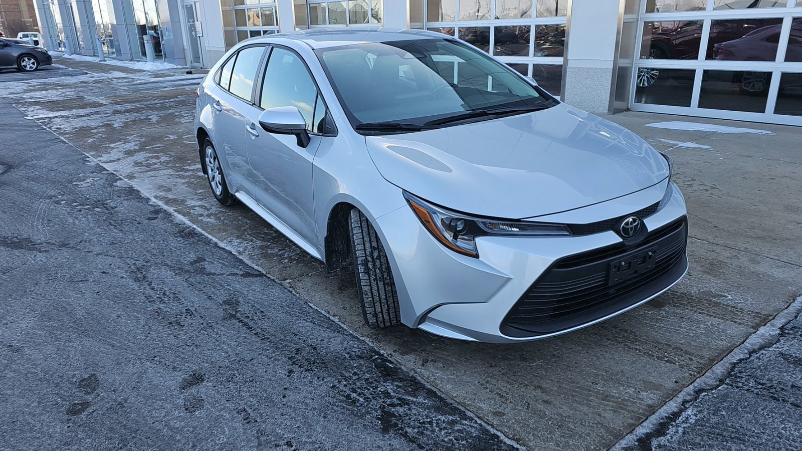 Certified 2023 Toyota Corolla LE image 1