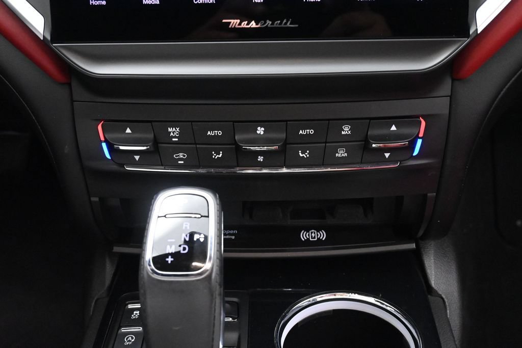 Used 2022 Maserati Ghibli Modena RWD image 18