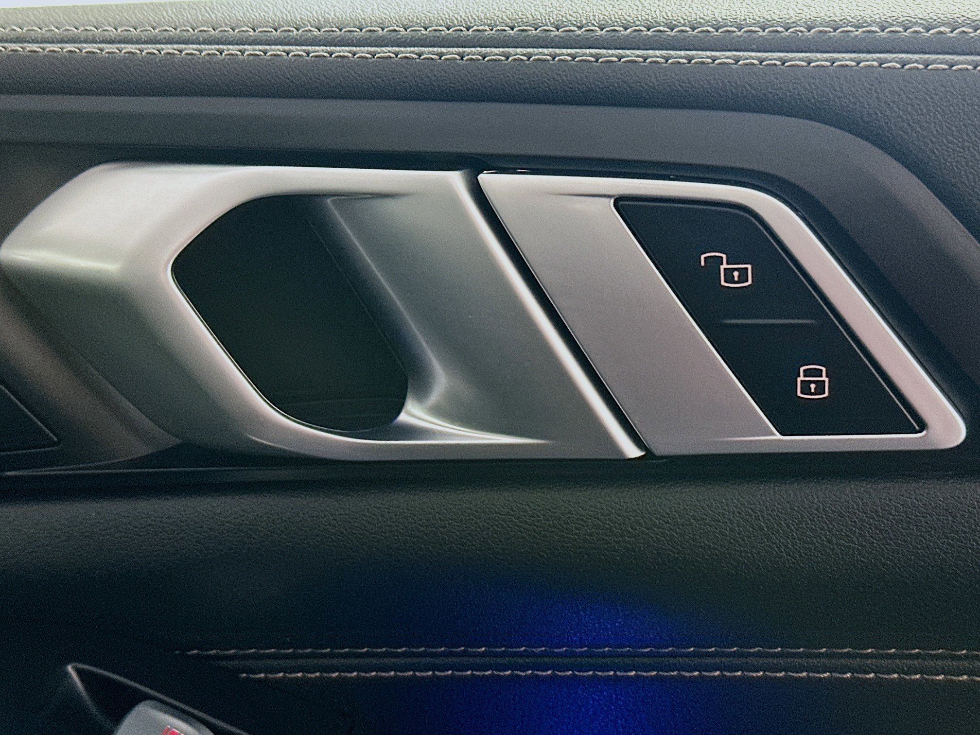 Used 2025 BMW X7 xDrive40i image 29