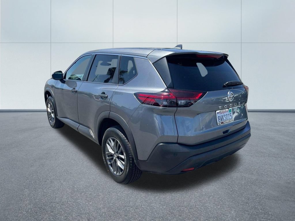 Used 2021 Nissan Rogue S FWD image 4