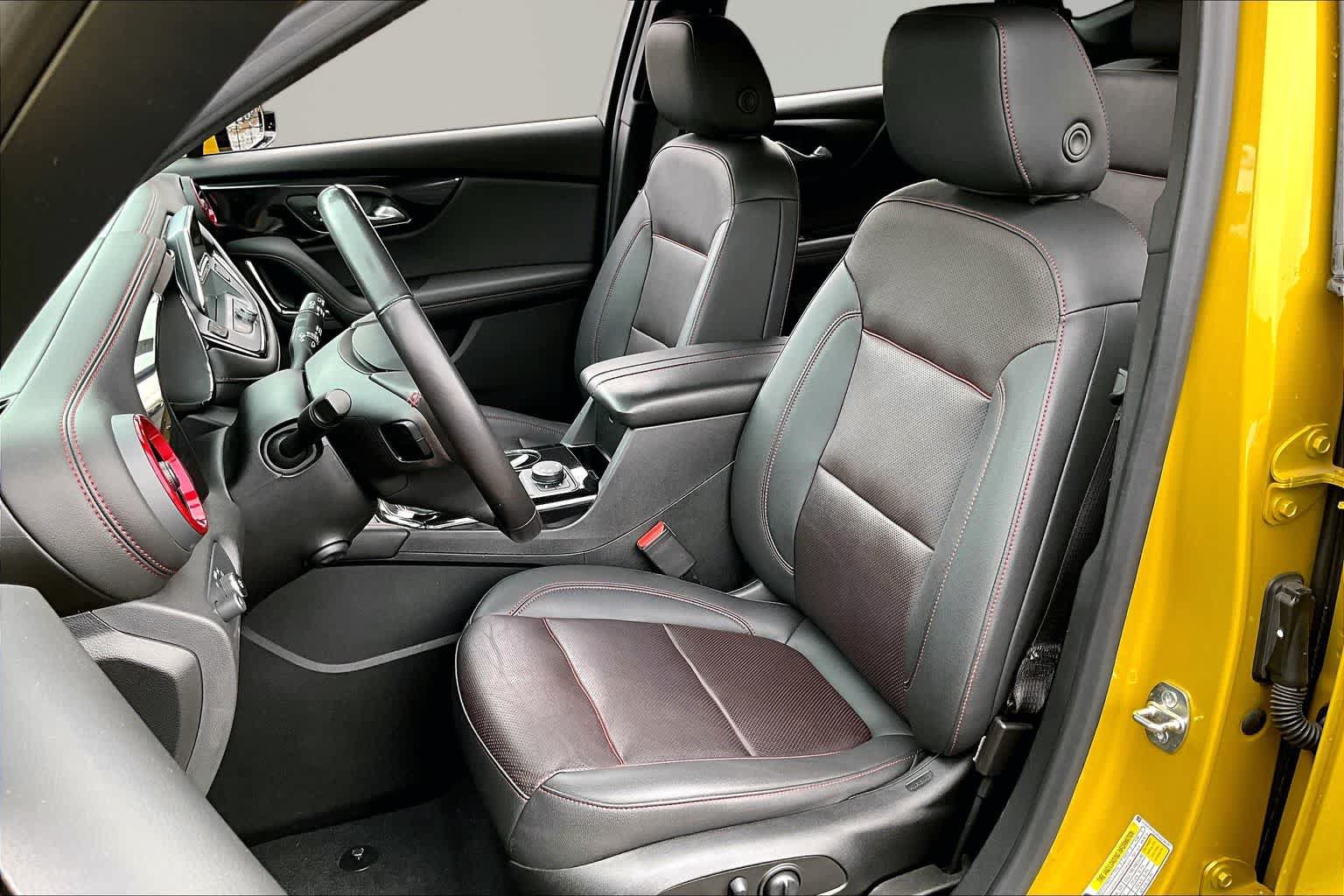 Used 2022 Chevrolet Blazer RS w/ Enhanced Convenience Package AWD/4WD image 8