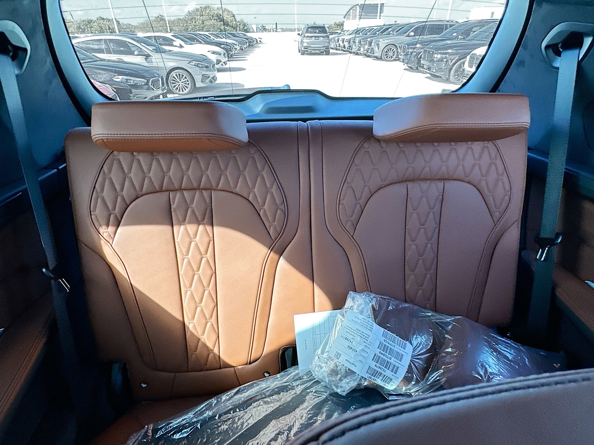 New 2025 BMW X7 M60i w/ Executive Package image 28