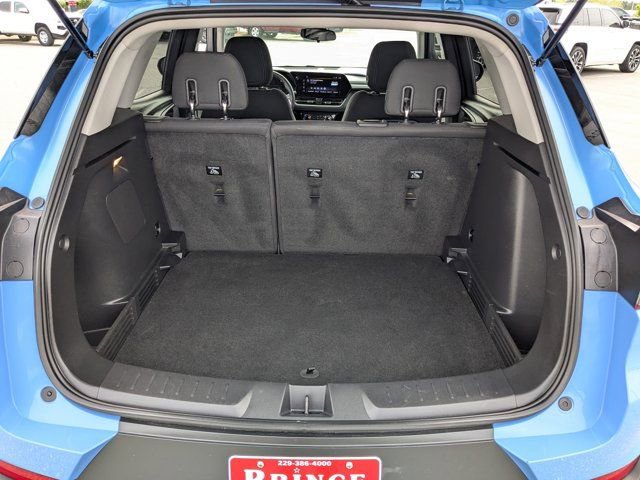 Used 2024 Chevrolet TrailBlazer LT w/ LT Cold Weather Package image 13