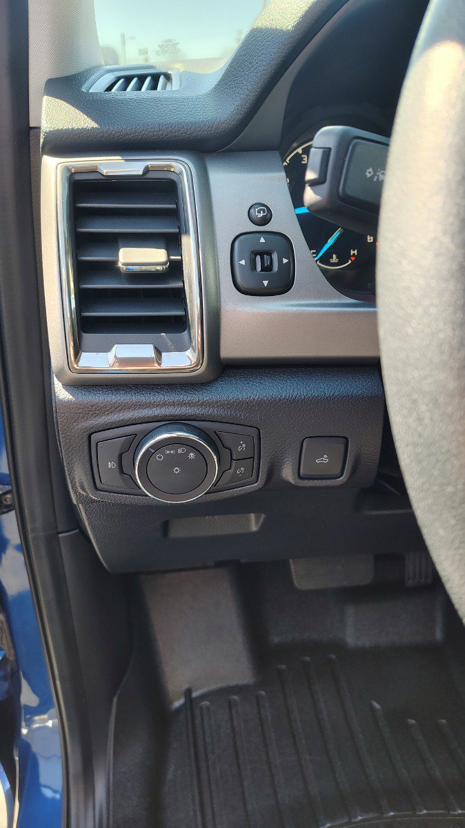 Used 2019 Ford Ranger XLT w/ Equipment Group 301A Mid image 16