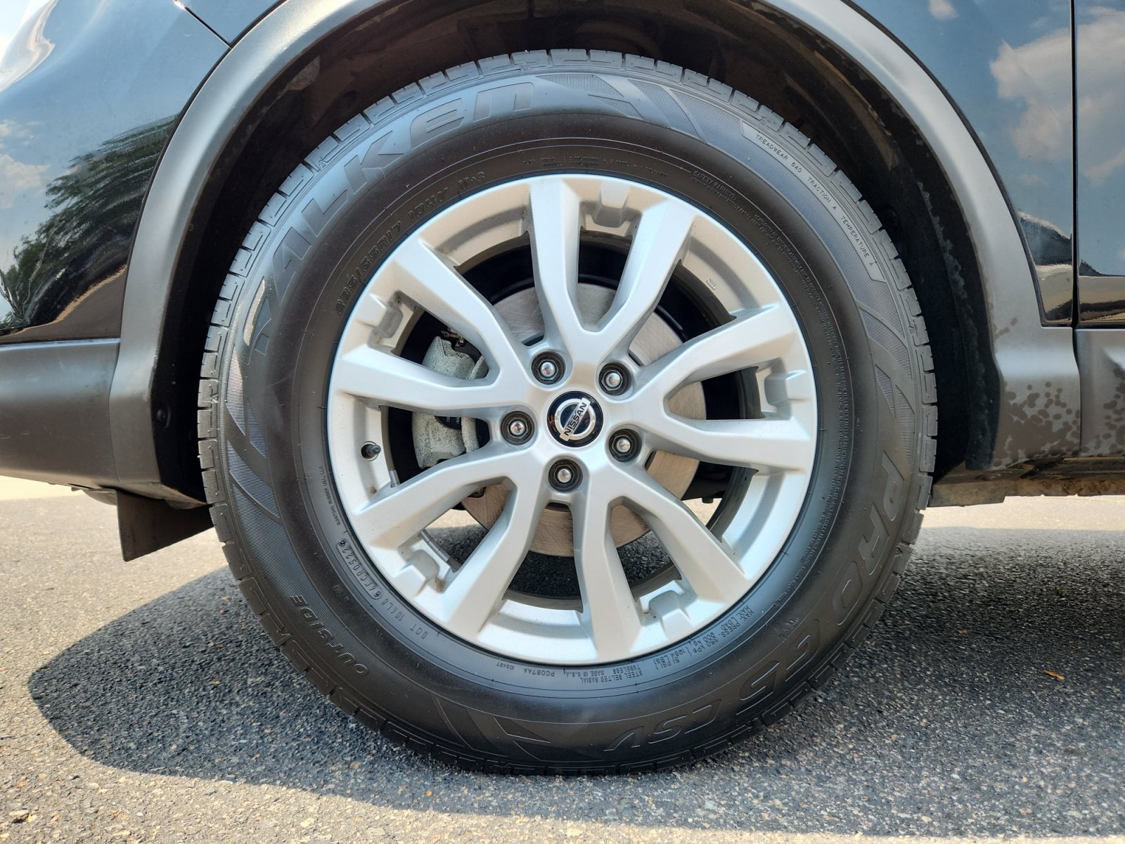 Used 2022 Nissan Rogue Sport SV AWD/4WD image 24