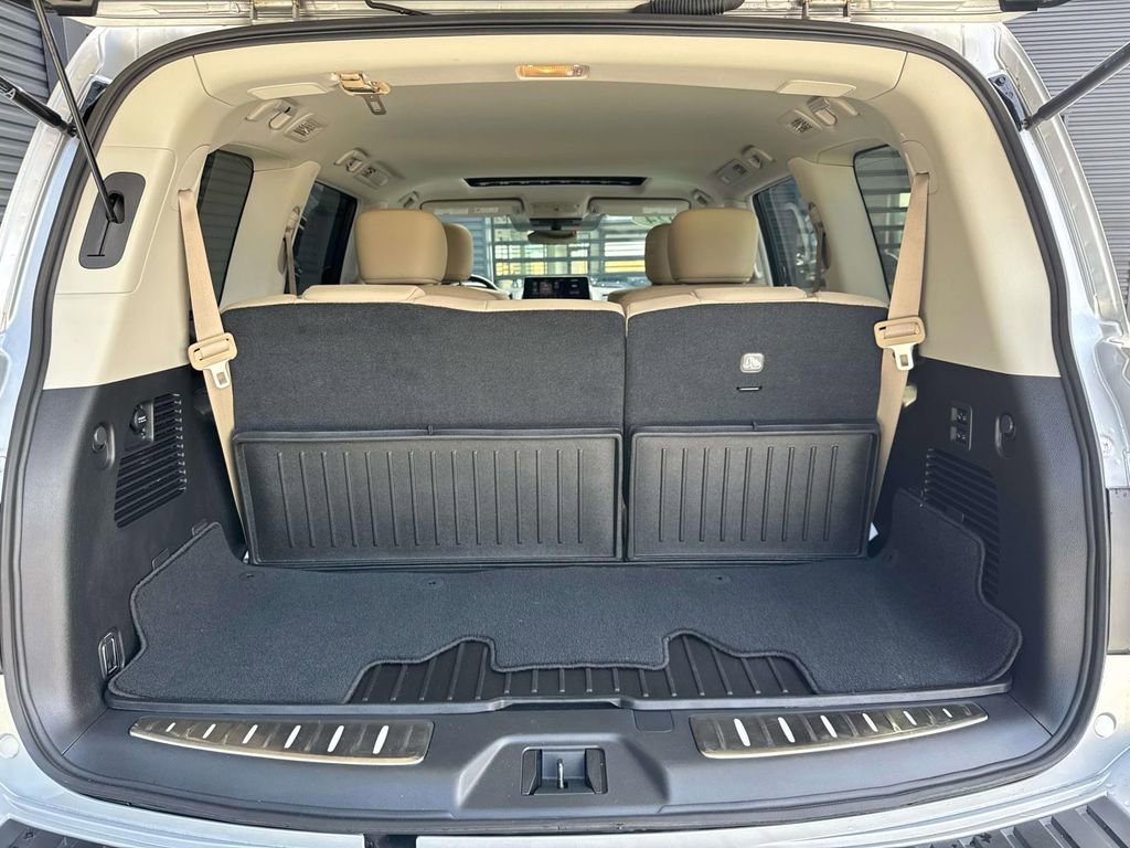 Used 2024 Nissan Armada Platinum w/ Captain's Chairs Package RWD image 13