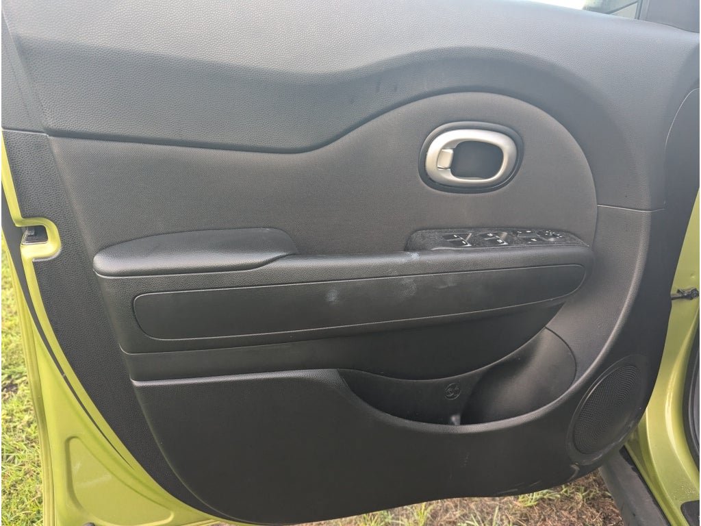 Used 2017 Kia Soul + w/ UVO Package FWD image 12
