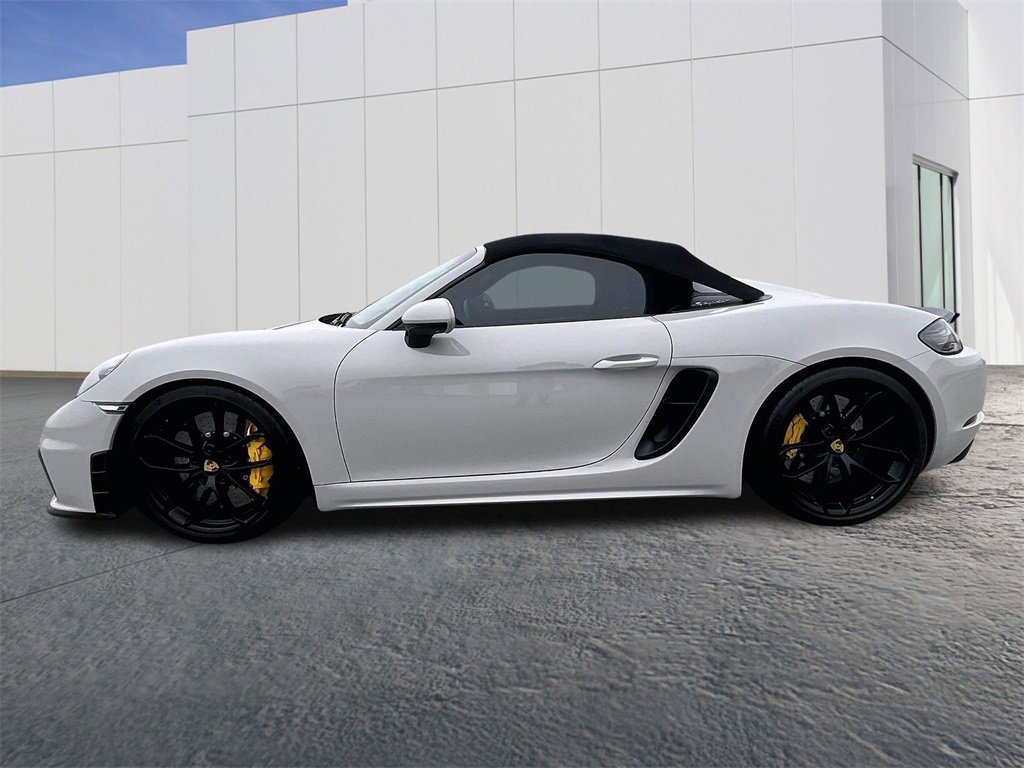 Used 2021 Porsche 718 Boxster Spyder image 2