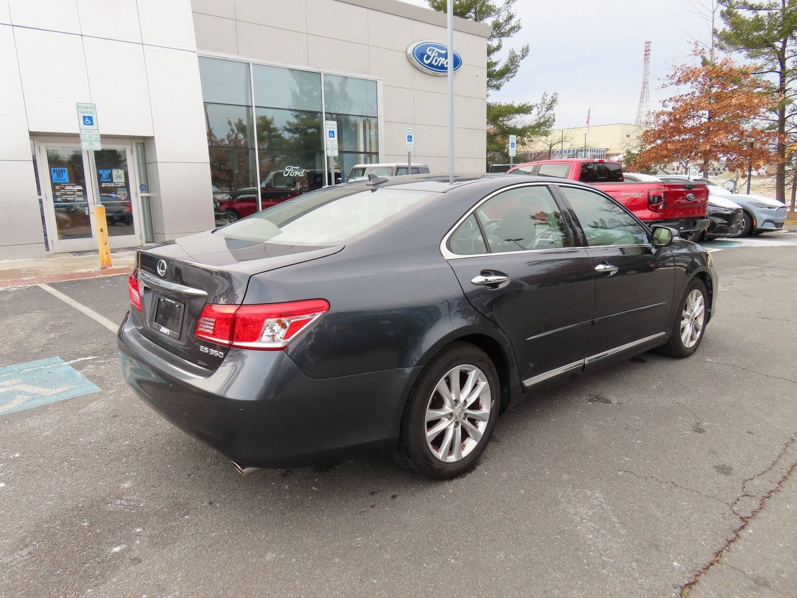 Used 2011 Lexus ES 350 image 5
