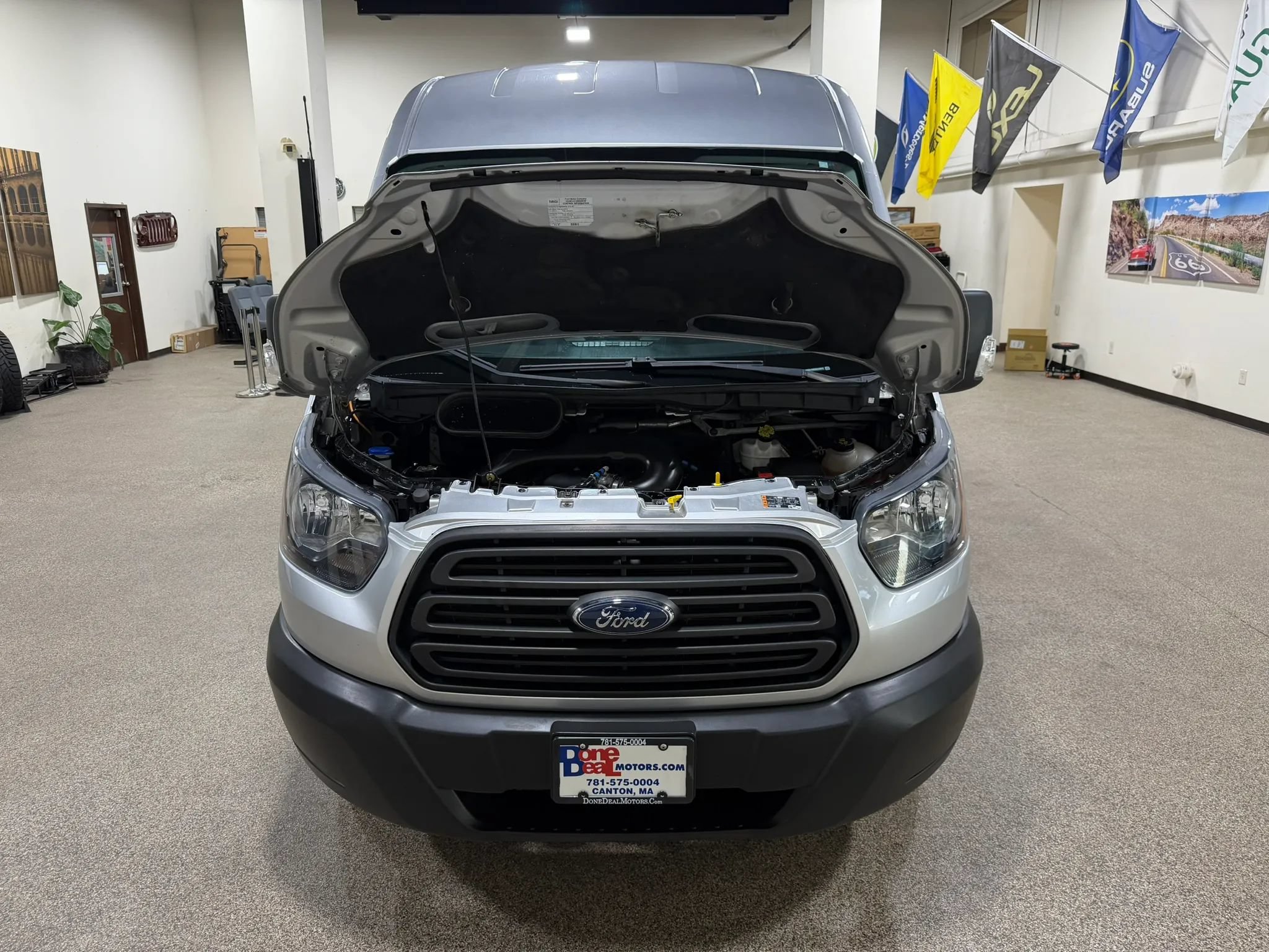 Used 2019 Ford Transit 150 XL RWD image 53
