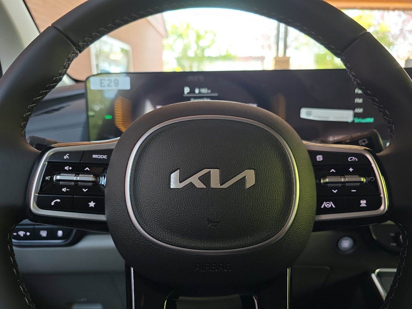 New 2026 Kia Carnival EX image 25